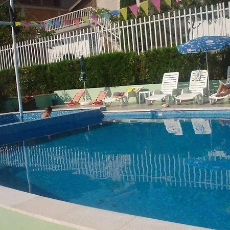 Family Kentavar Penzion Bjala